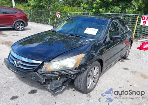2012 Honda Accord 2.4 Ex-L from USA, damaged, VIN 1HGCP2F88CA033992